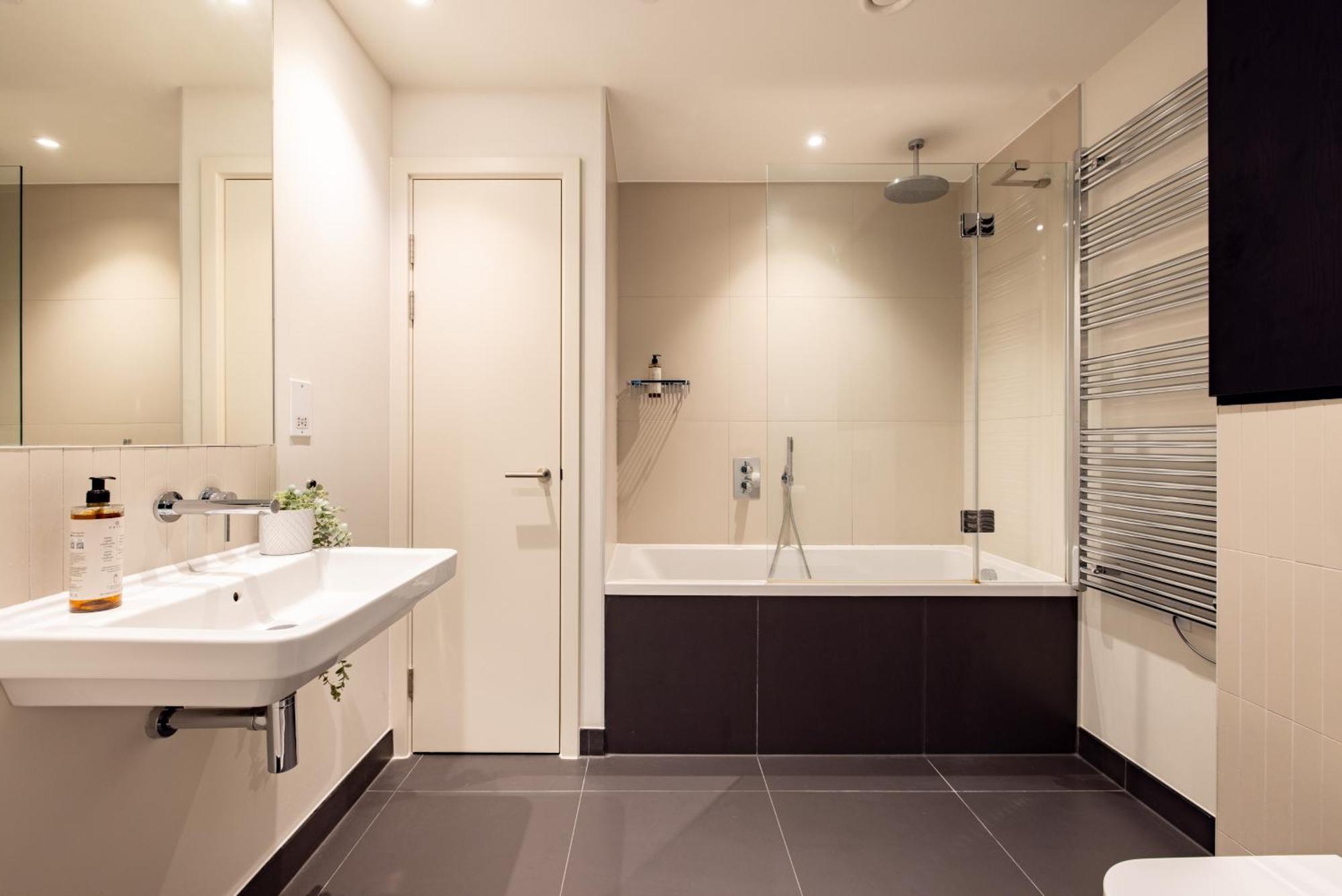 Charles Hope London Croydon Apartment ภายนอก รูปภาพ